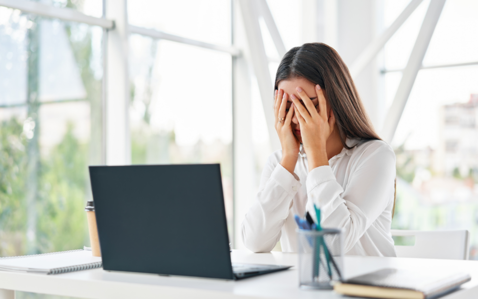 Identify Symptoms of Period Migraines