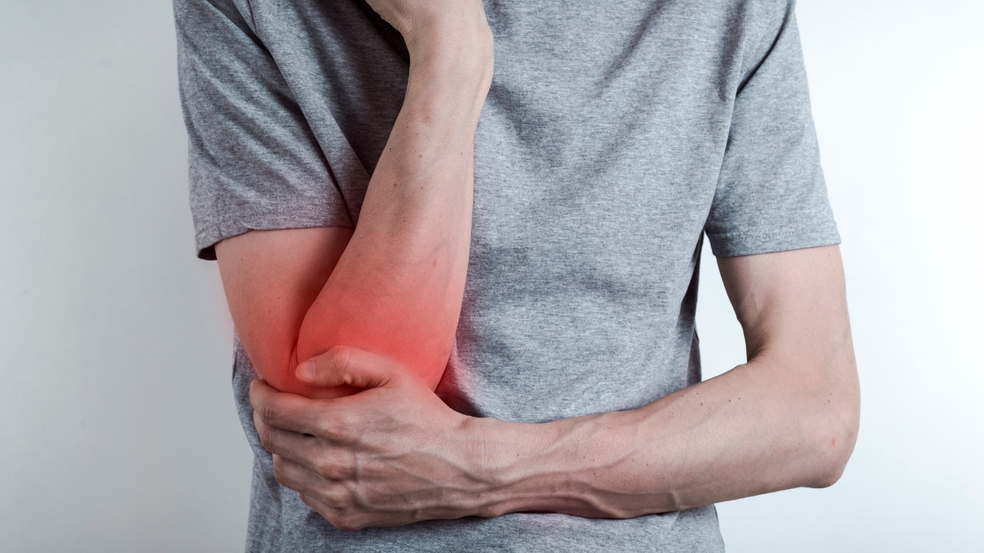 Elbow Joint Pain? Understanding Golfer’s and Tennis Elbow and How to Get Relief