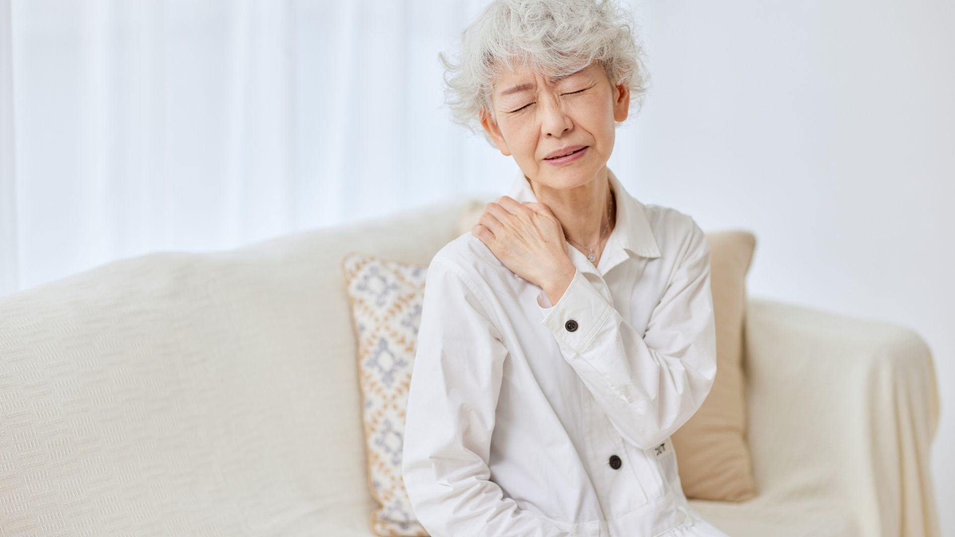 Shoulder Pain Treatment in Singapore